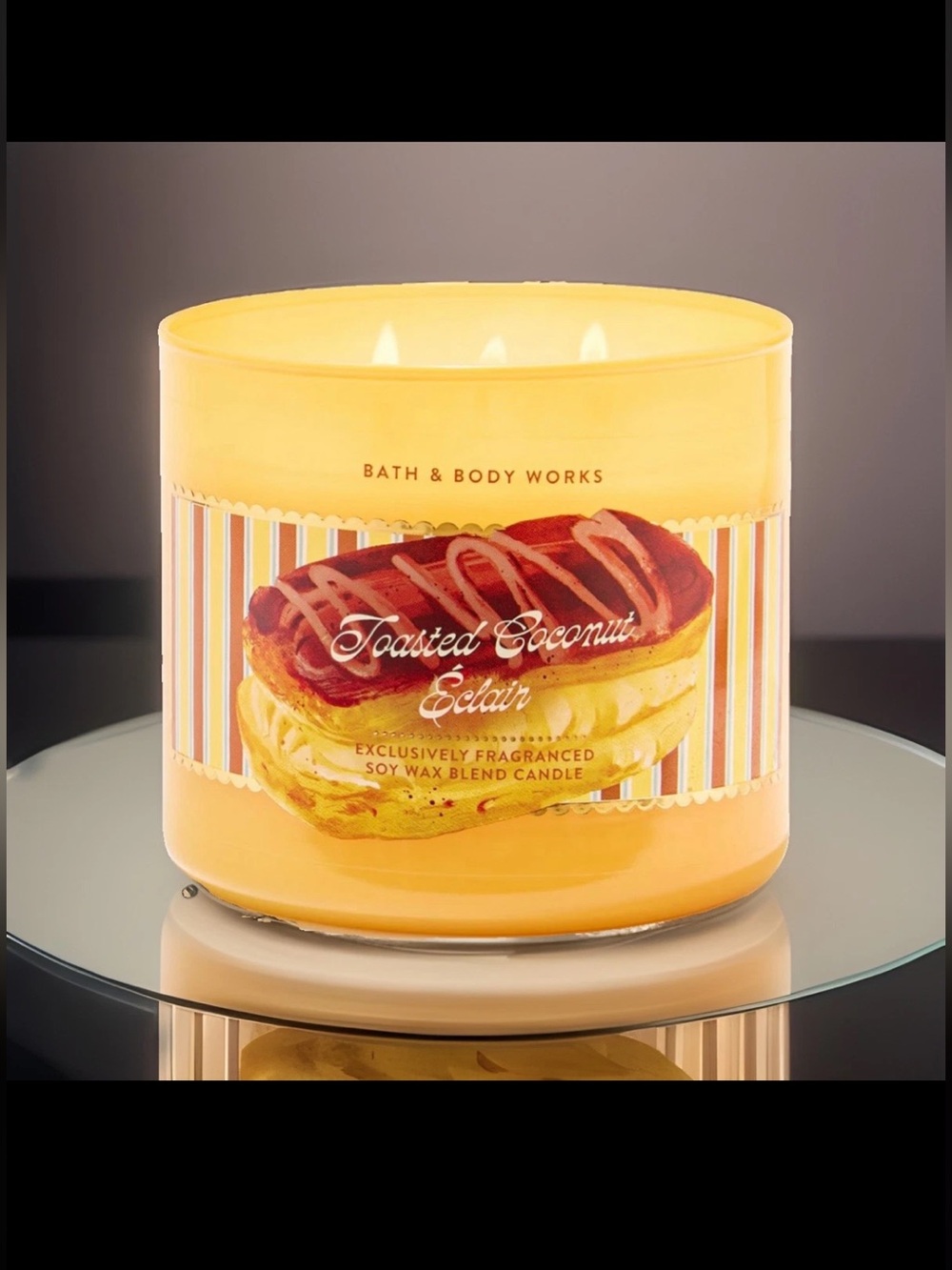 Bath & Body Works 3-Wick Candle- Toasted Coconut Eclair (14.5 oz)